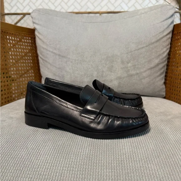 Reformation Ani Ruched Loafers in Black Leather - Picture 3 of 8